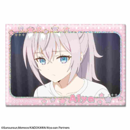 Arya-san from next door who sometimes blurts out in Russian Hologram can badge Design 12 Arya L (時々ボソッとロシア語でデレる隣のアーリャさん ホログラム缶バッジ デザイン12 アーリャ L)